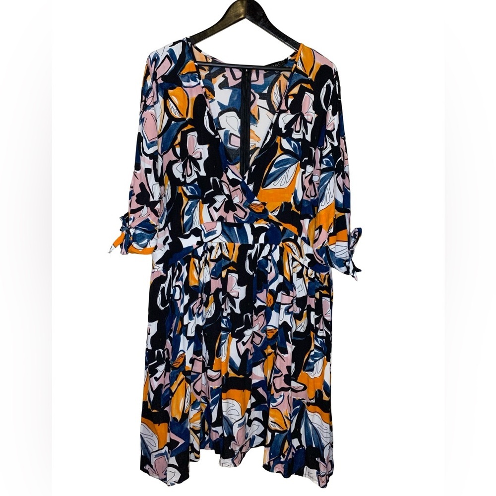 Eloquii V-Neck Dress with 3/4 Sleeves